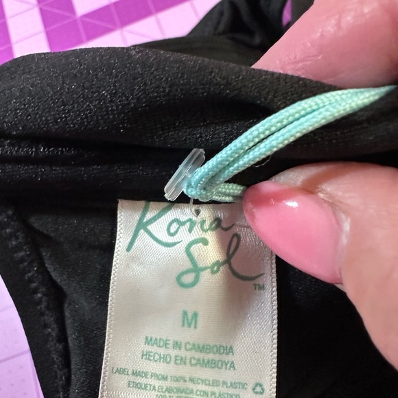 Kona Sol black one piece NWT size Medium 8-10 - Picture 6 of 6